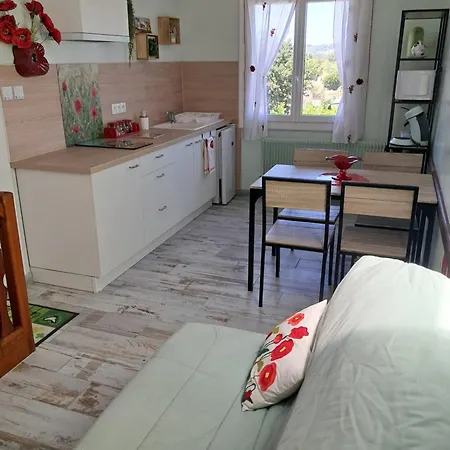 Les Coquelicots. Appartement *